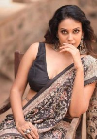 chandini tamilarasan 2